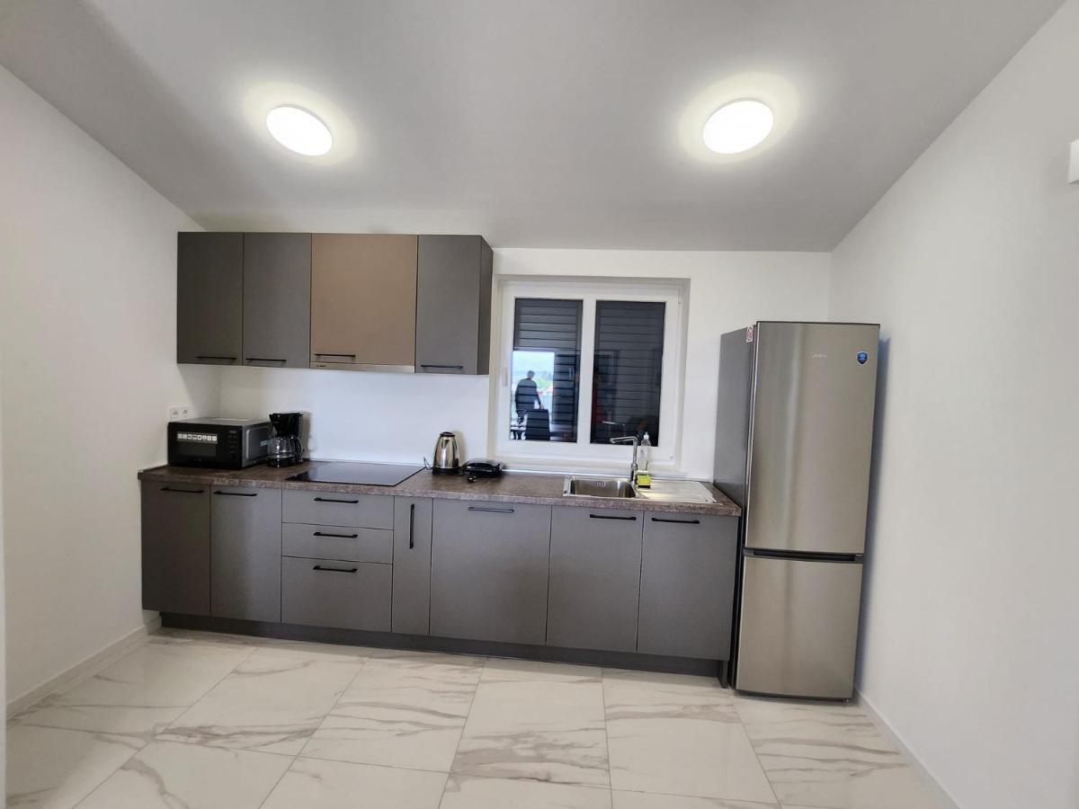 Apartmani M&L I M&J マリンスカ エクステリア 写真