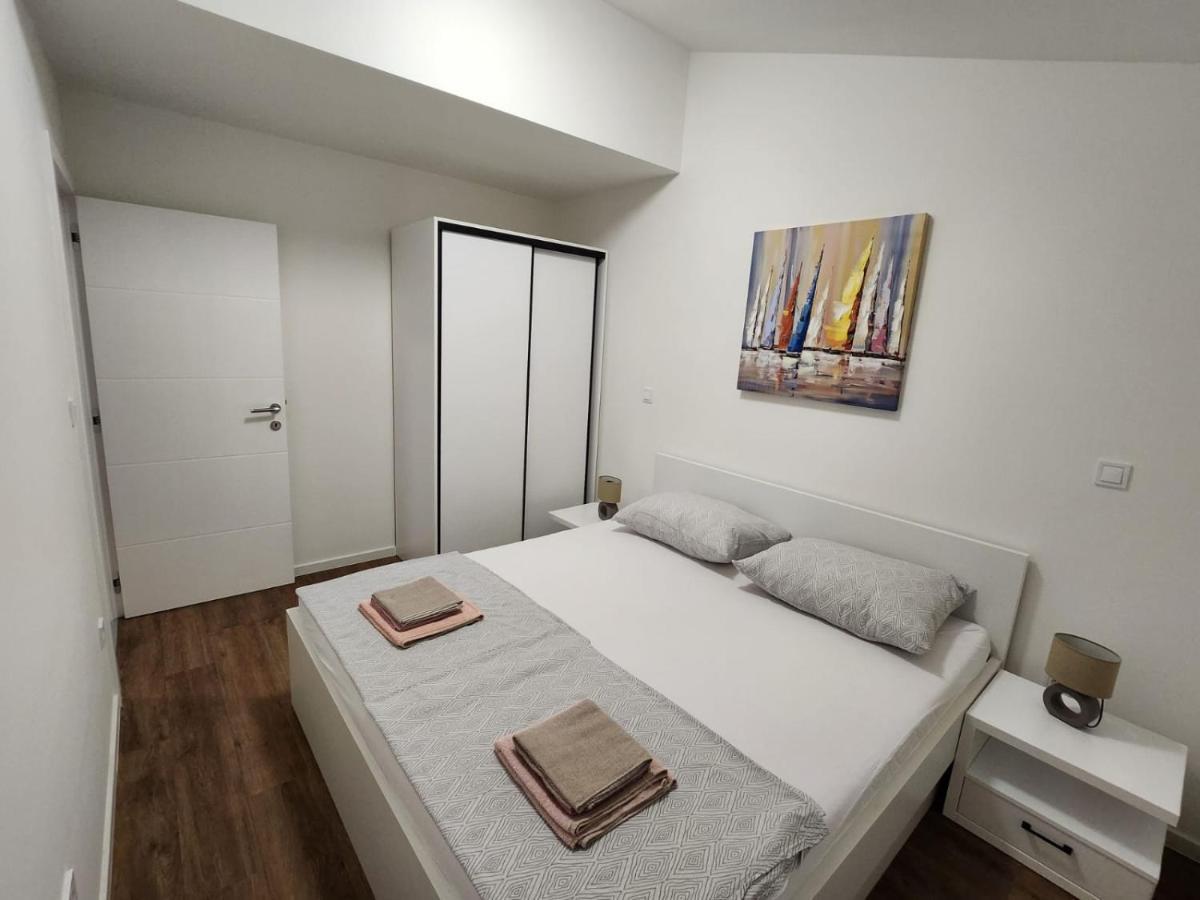 Apartmani M&L I M&J マリンスカ エクステリア 写真